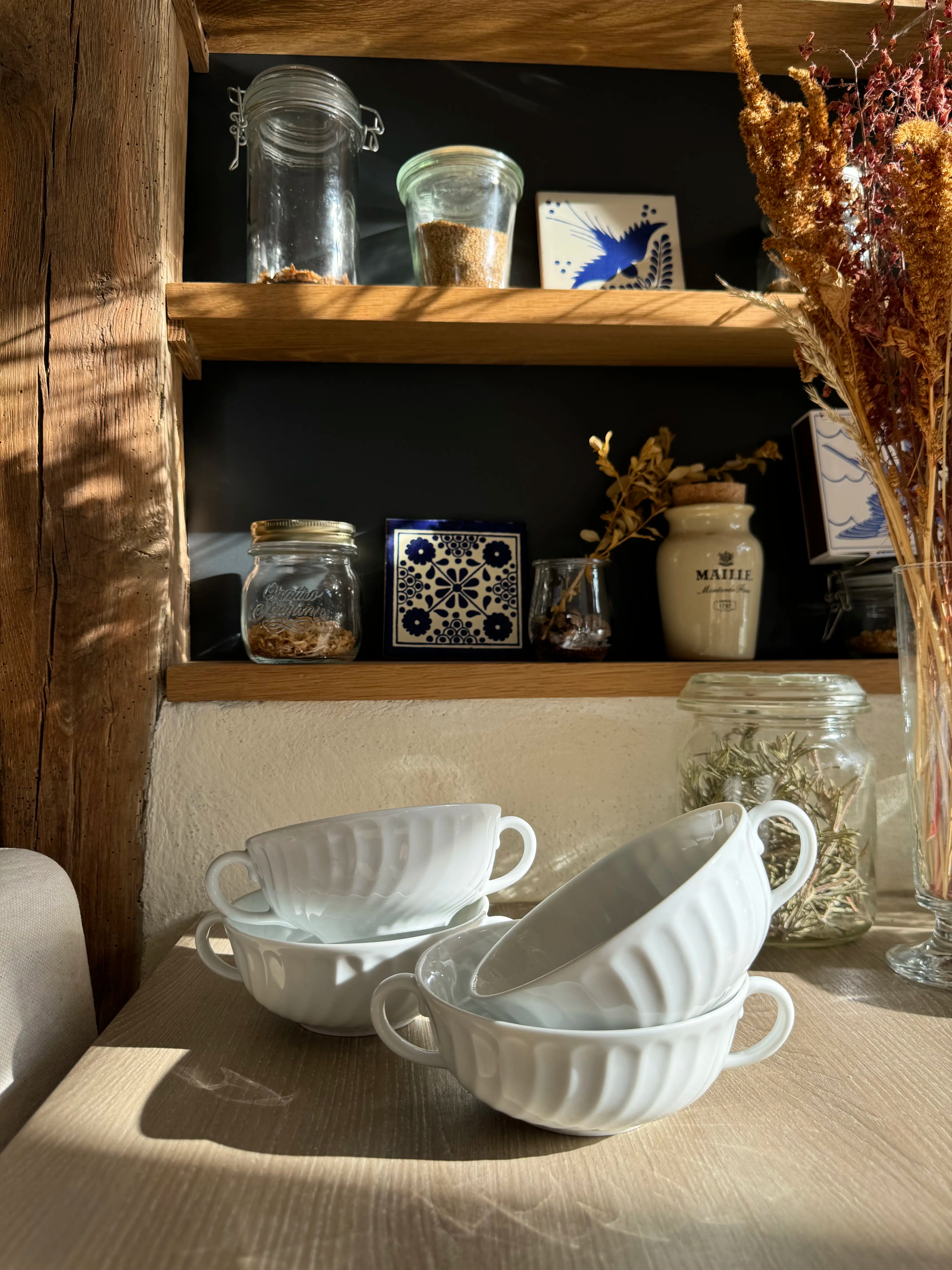 Petits bols à soupe en porcelaine blanche