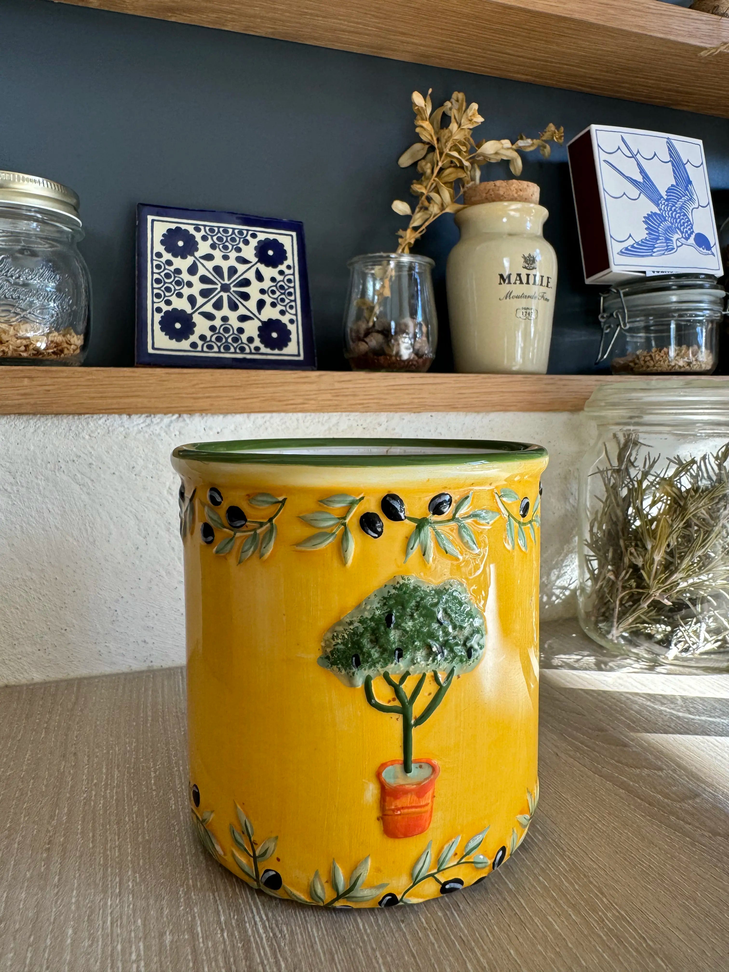 Pot décoratif jaune en céramique