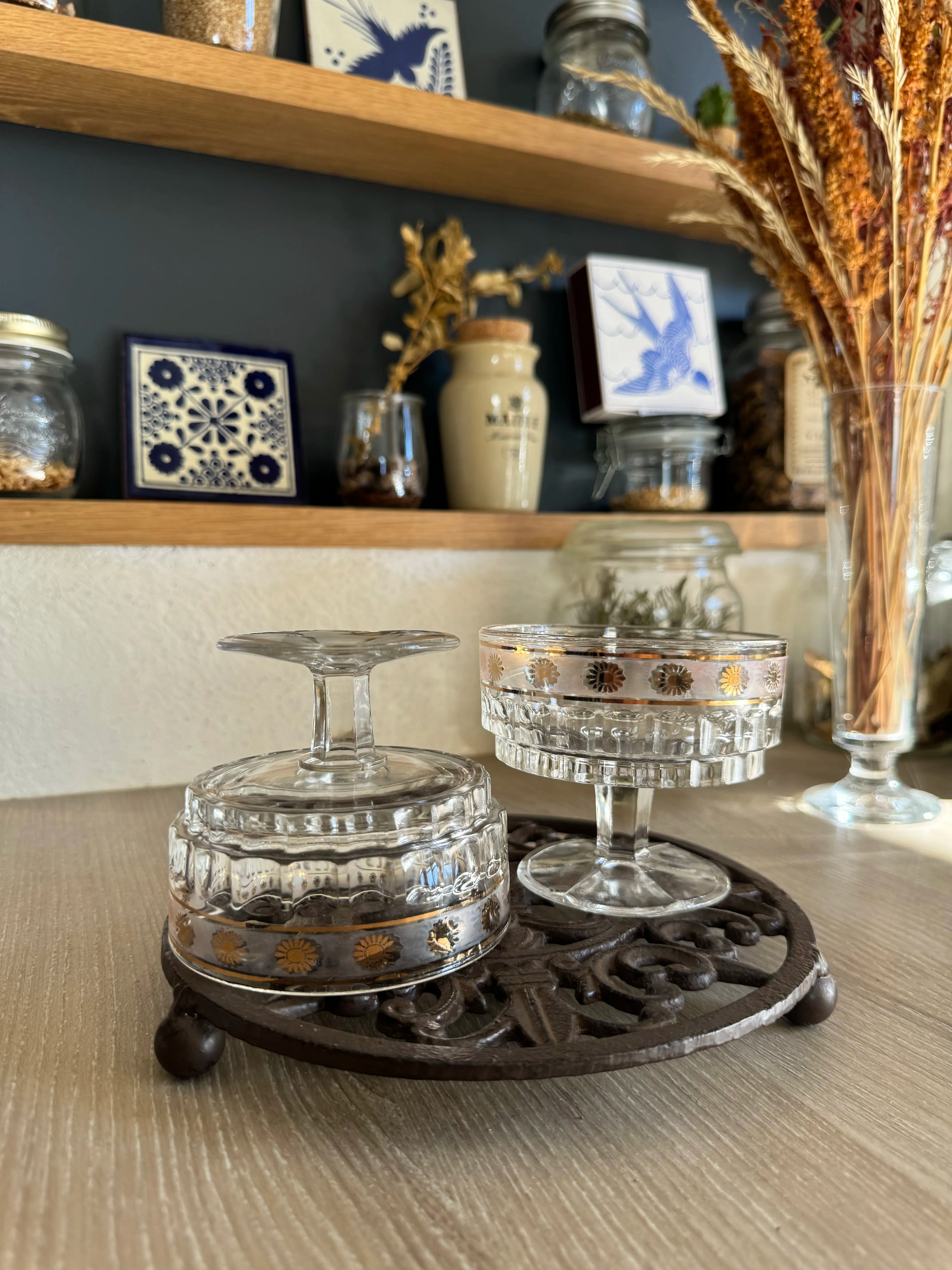 Coupes vintage en verre décoré