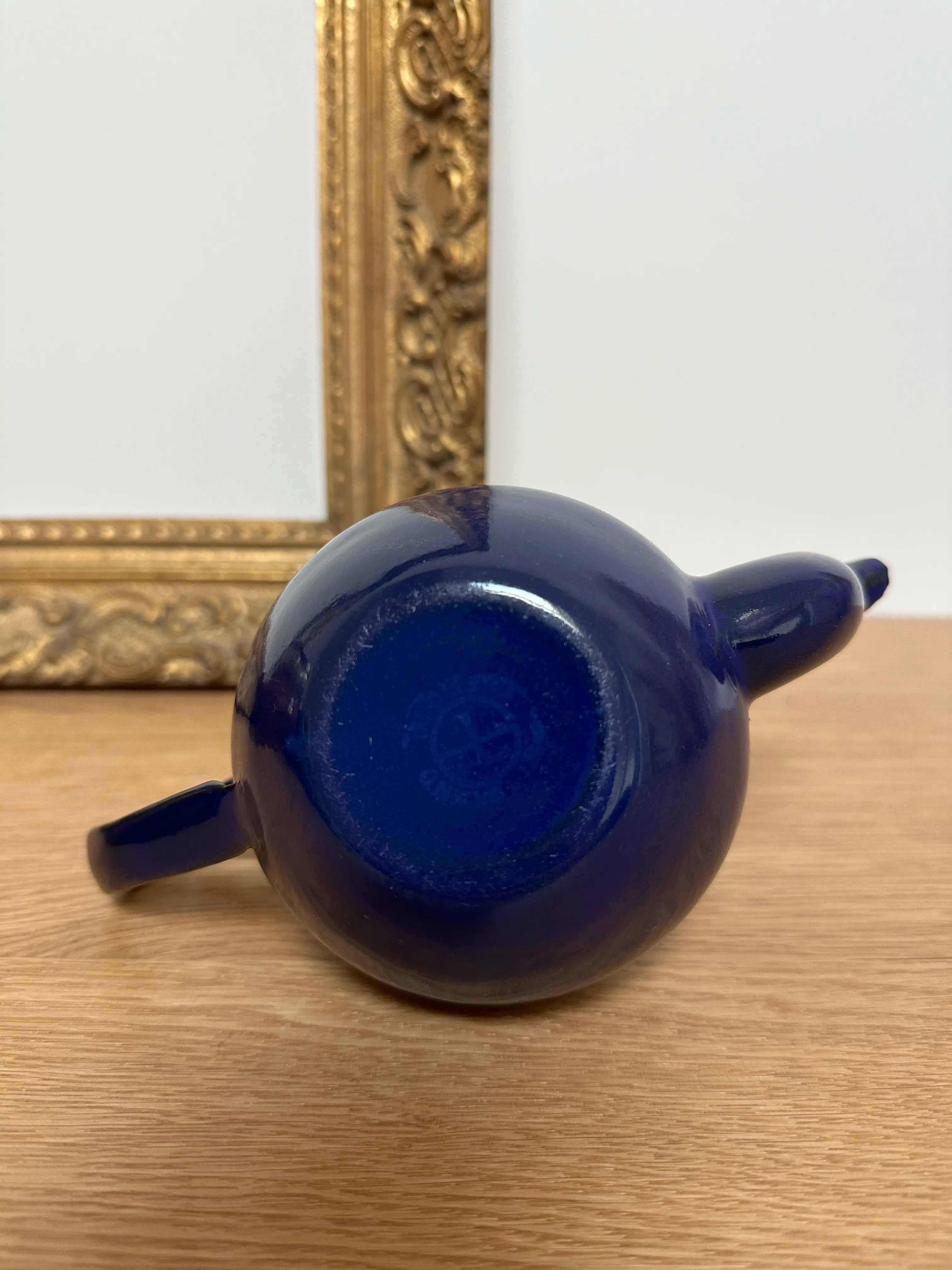 Petite théière vintage émaillée – Bleu profond