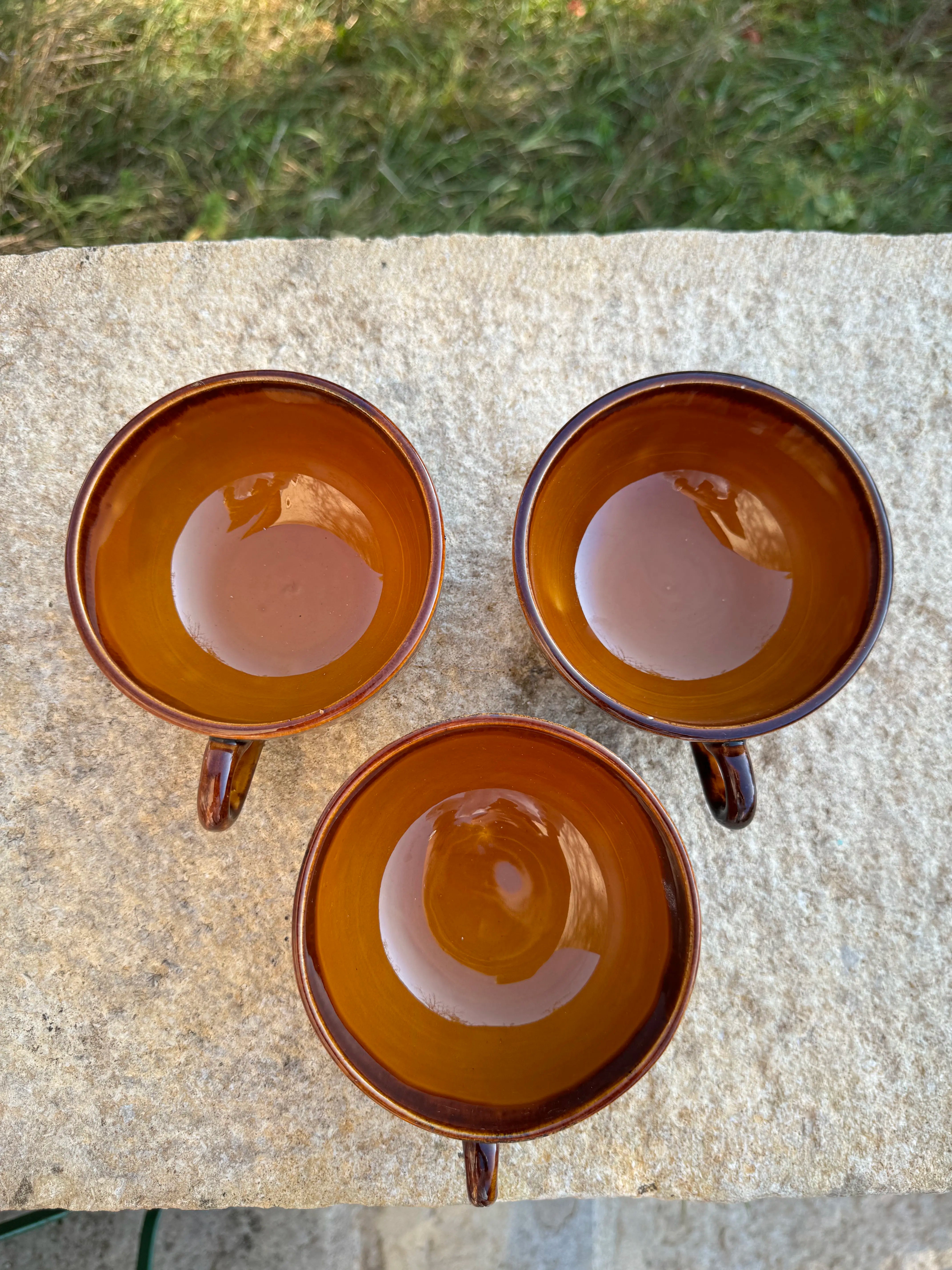 Tasses vintage en céramique Saint Clément