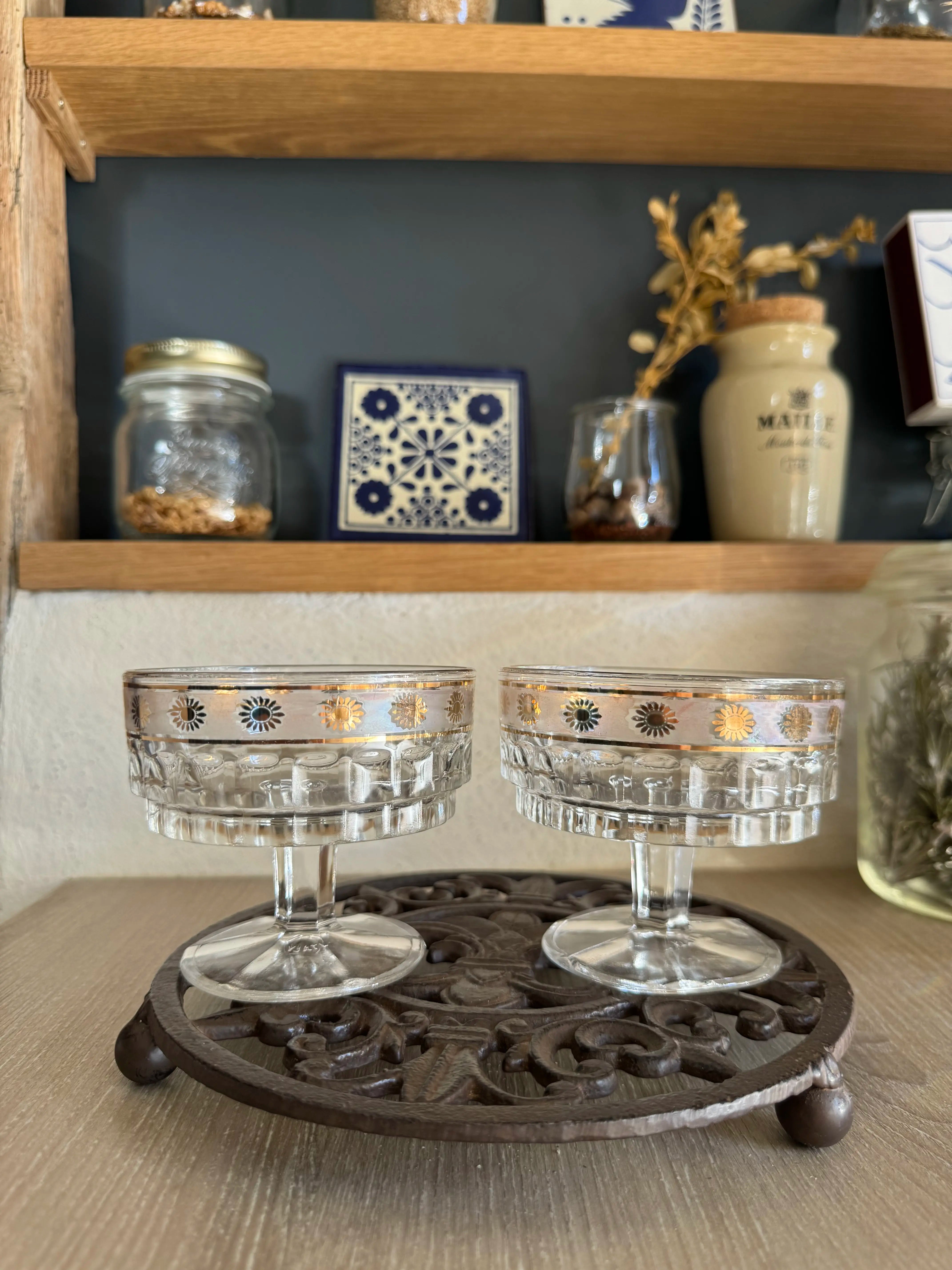 Coupes vintage en verre décoré