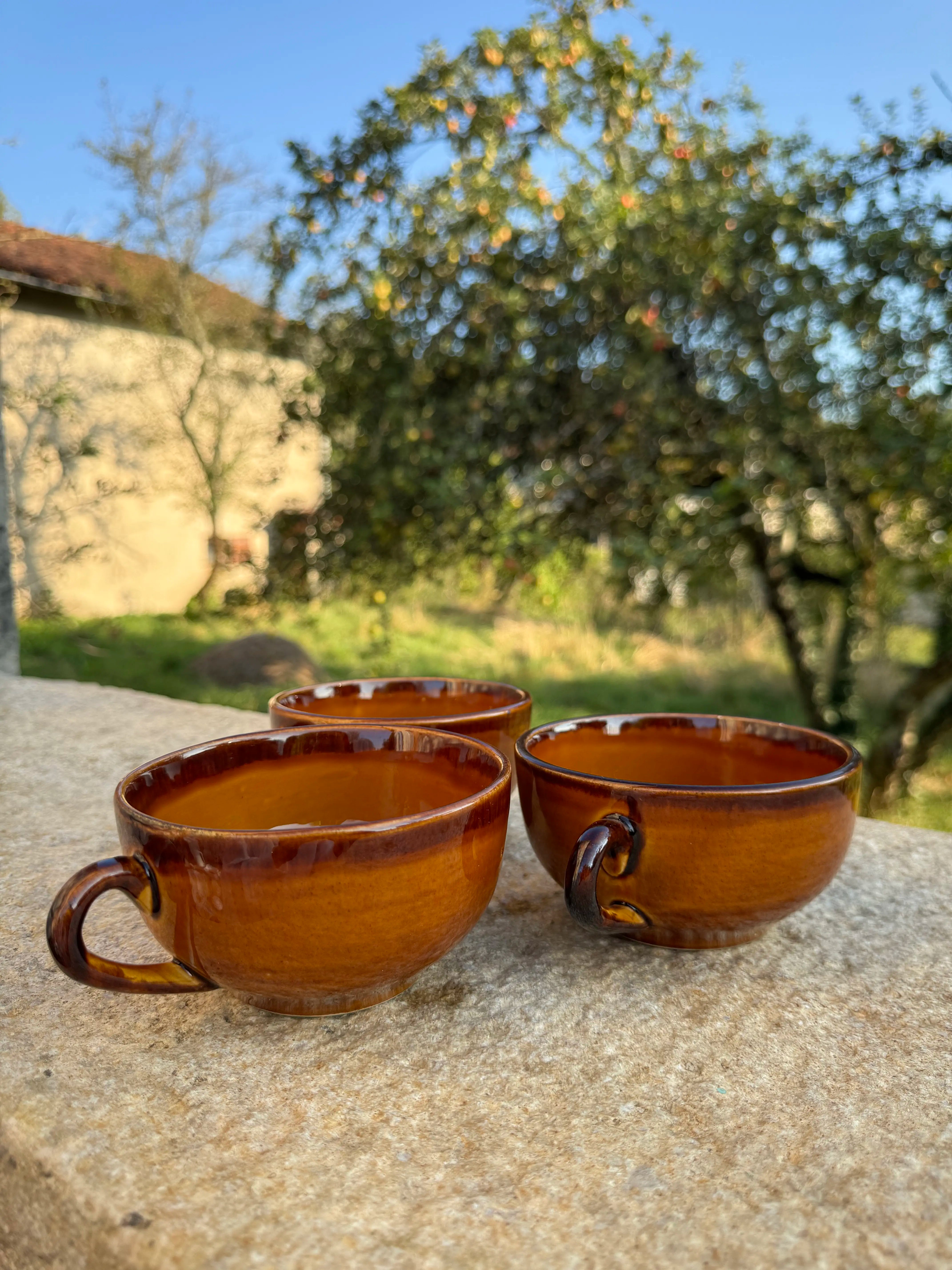 Tasses vintage en céramique Saint Clément