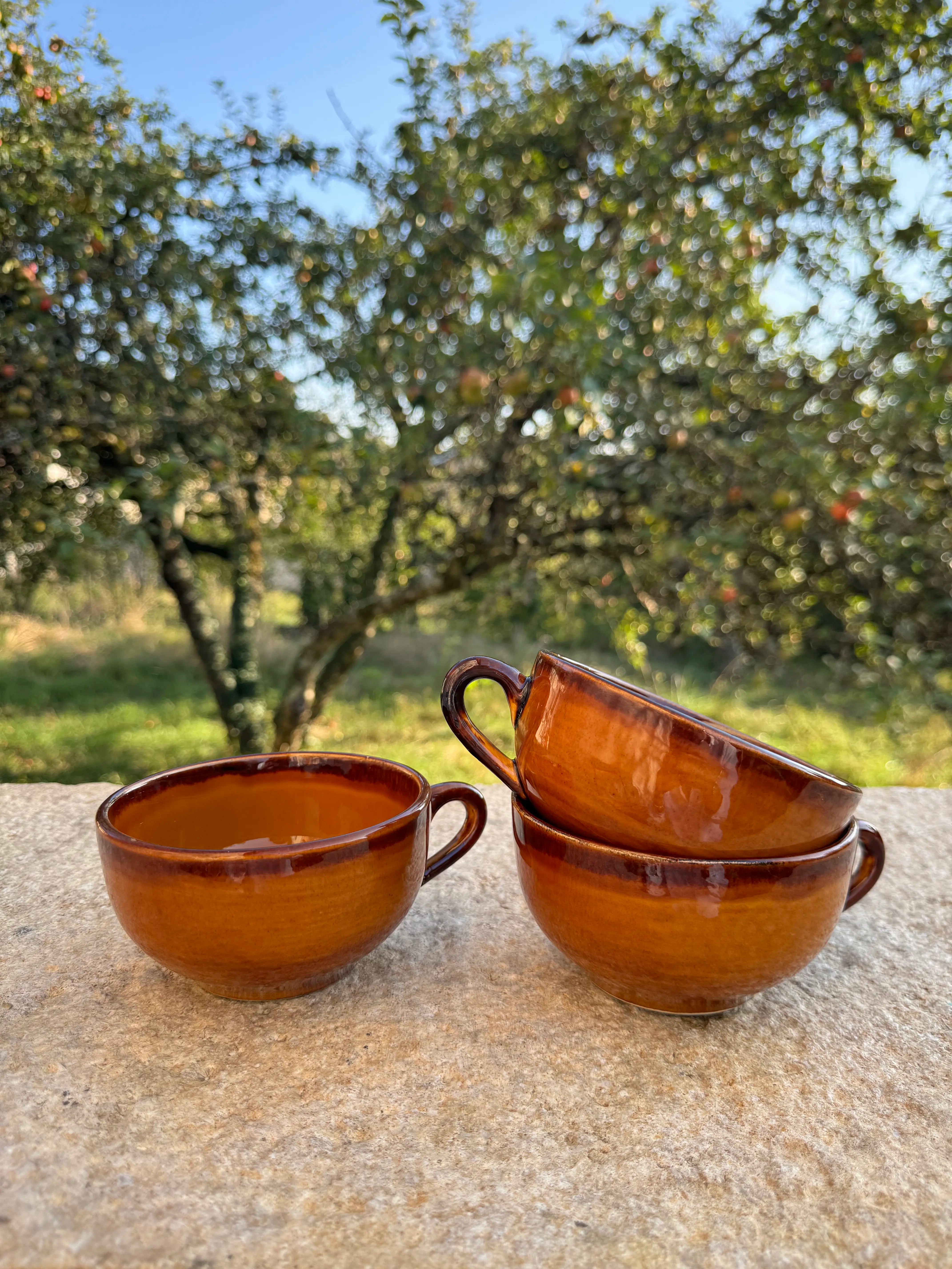 Tasses vintage en céramique Saint Clément